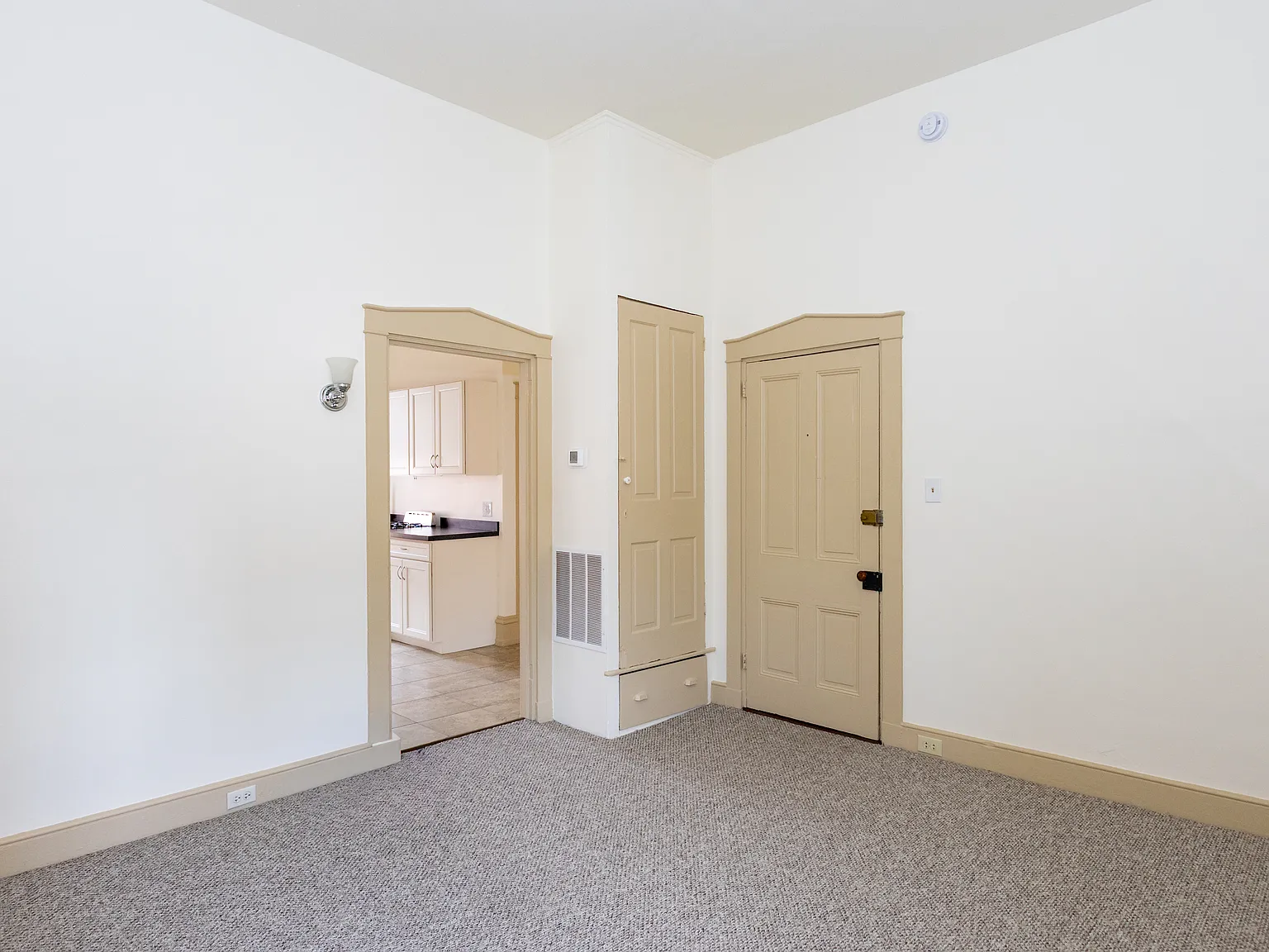 Studio, 477 sqft, $1,150 — Photo 1