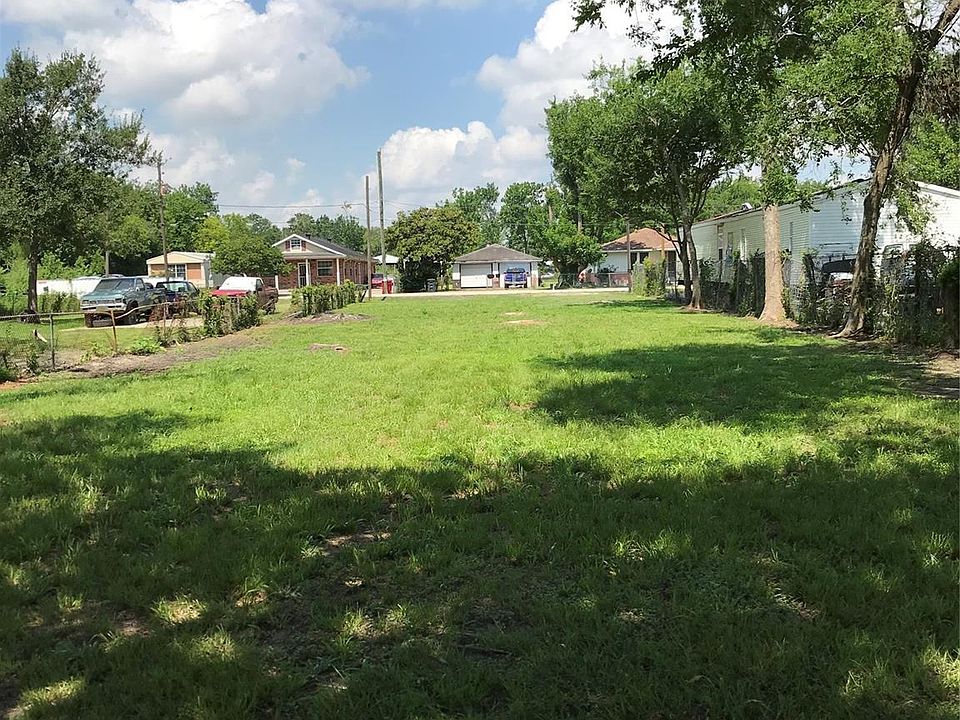 2nd image of 7138 Dallas St