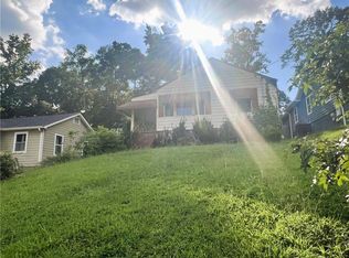 1223 Lockwood Dr SW, Atlanta, GA