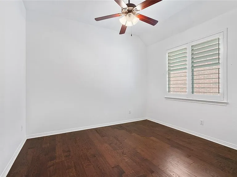 4708 Mont Blanc Dr — Photo 27