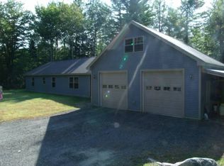 516 Webster Rd, Farmington, ME 04938
