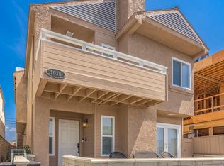 1036 W Balboa Blvd, Newport Beach, CA 92661