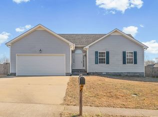 1091 Freedom Dr, Clarksville, TN 37040