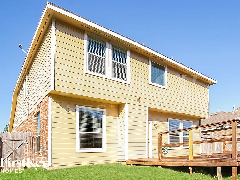 16318 River Wood Ct — Photo 15