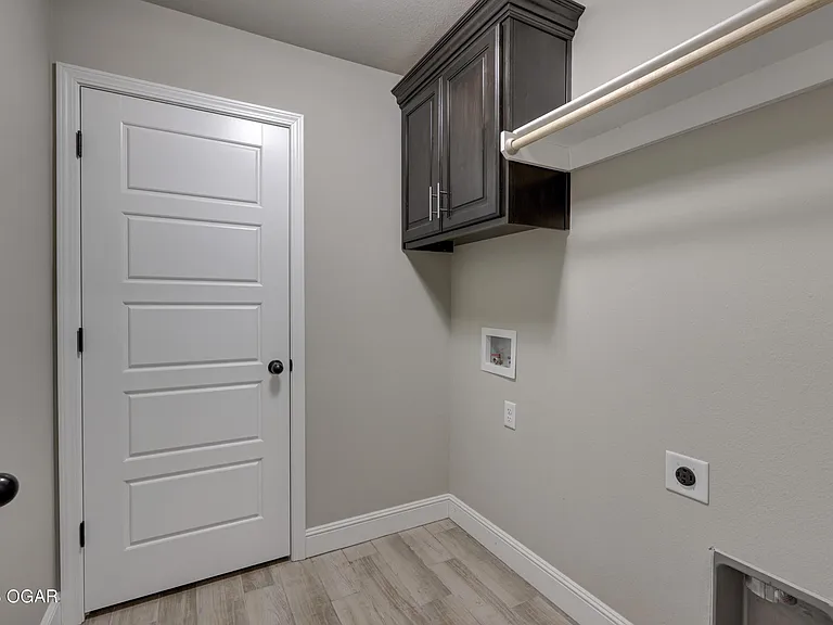 2030 Mardale Cir — Photo 5