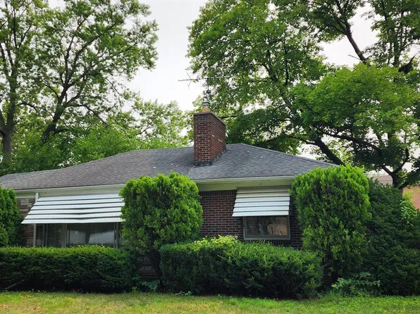 7820 Esper Blvd, Dearborn, MI 48126