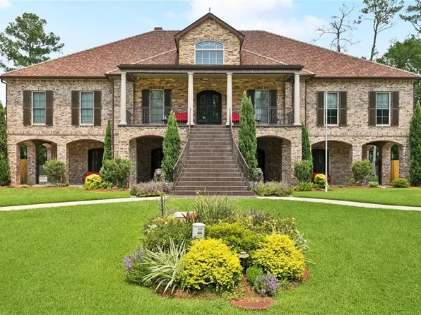 408 W Chase Ct, Mandeville, LA 70448