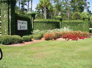 79 Summerlight Dr, Murrells Inlet, SC 29576