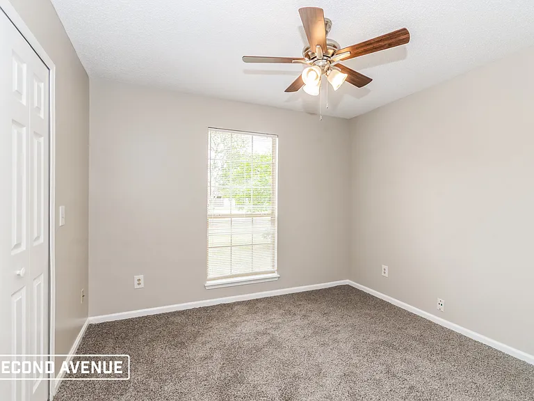 8544 Echoridge Ct — Photo 12