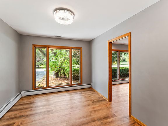 5th image of 2226 N Shannondale Dr