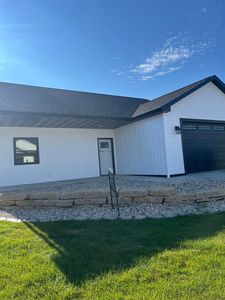 203 Bonnie Ln, Belleville, WI, 53508