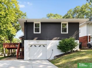 3126 Fillmore St, Omaha, NE 68112