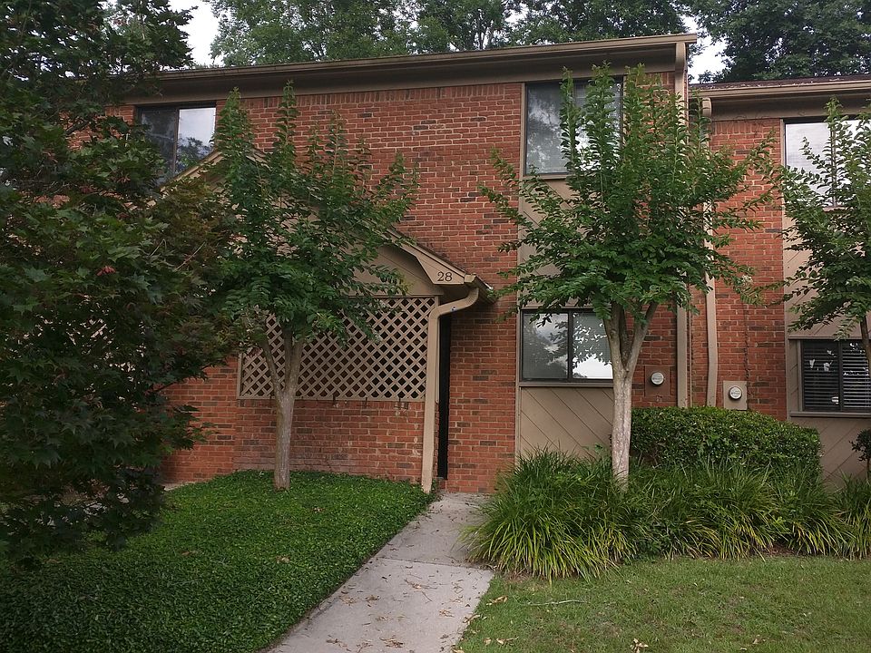 1st image of 3207 Shamrock St #28