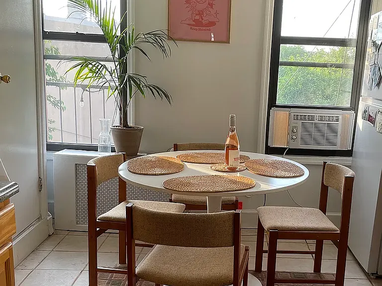 1037 Flushing Ave #3R — Photo 2
