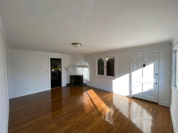 6881 Yeager Pl, Los Angeles, CA 90068