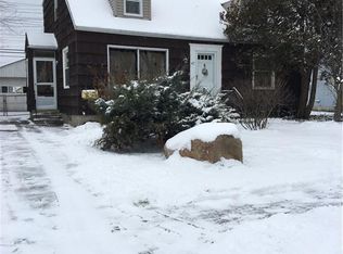 47 Elaine Ct, Cheektowaga, NY 14225