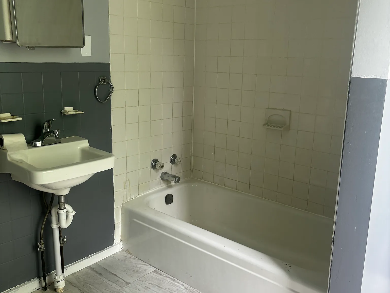 2 bed, $1,250 — Photo 2
