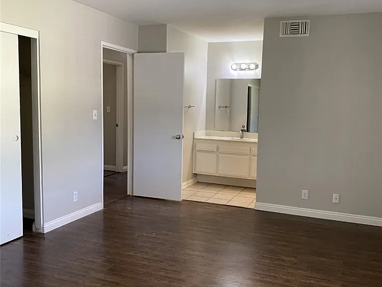 1115 E Ranchcreek Rd — Photo 15