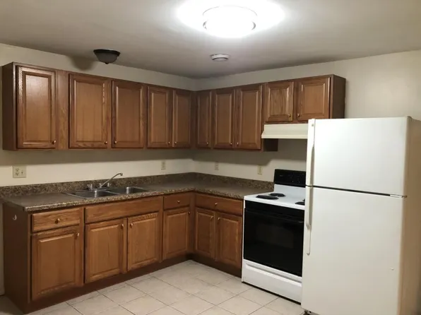 316 N Pitt St, Mercer, PA 16137