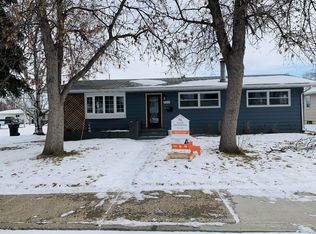 1514 1st Ave E, Williston, ND 58801