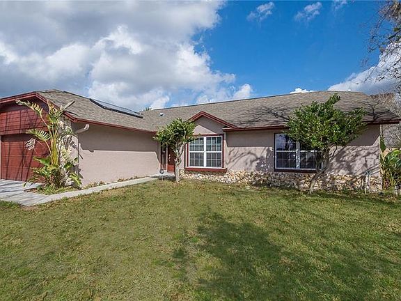 5th image of 933 Wesson Dr