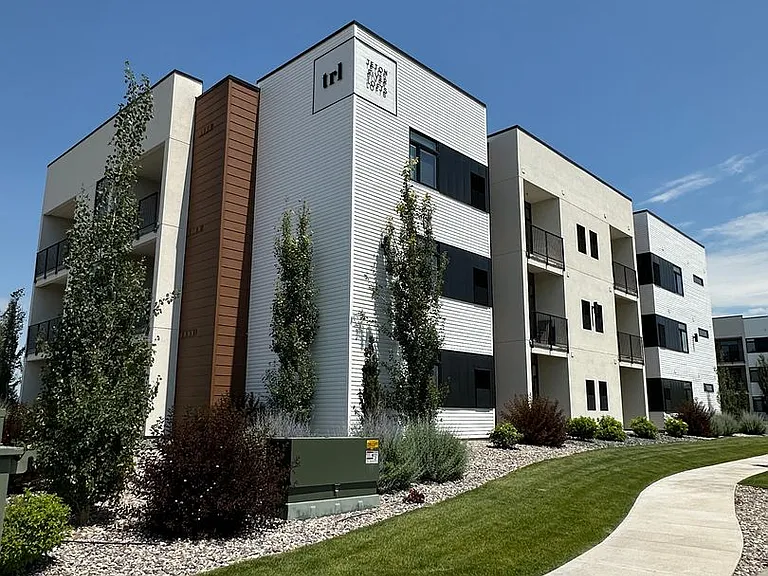 311 E Lorene St #1308 — Photo 2