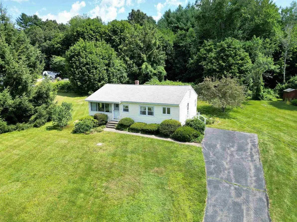 3 Loretta Avenue, Pelham, NH 03076