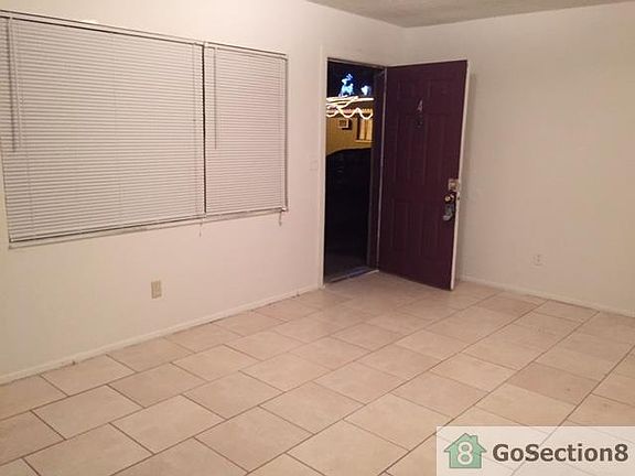 3rd image of 204 E Selma Ave