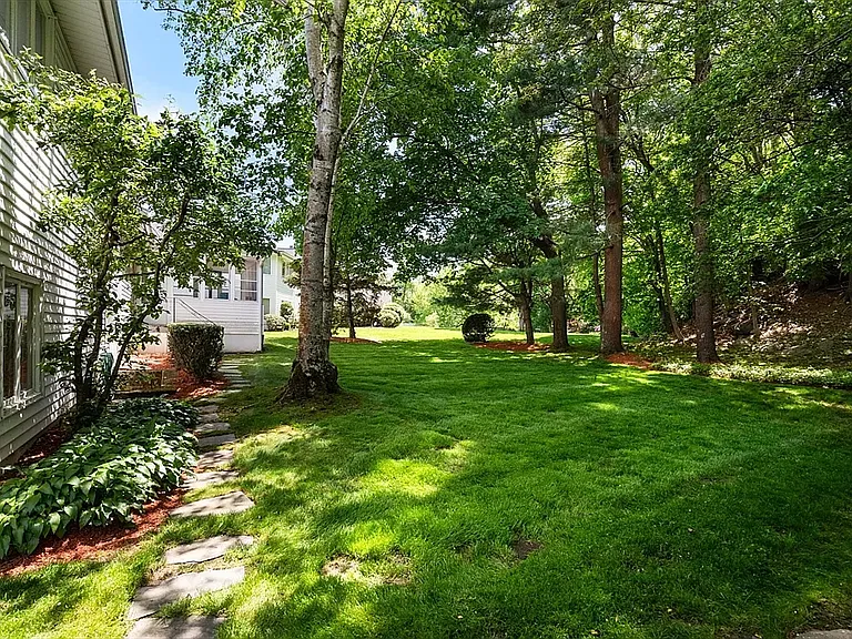 61 Sevland Rd — Photo 25