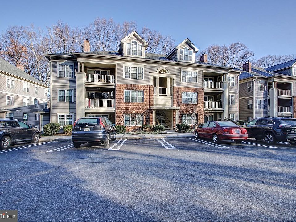 121 Timberbrook Ln APT 204, Gaithersburg, MD 20878 | Zillow