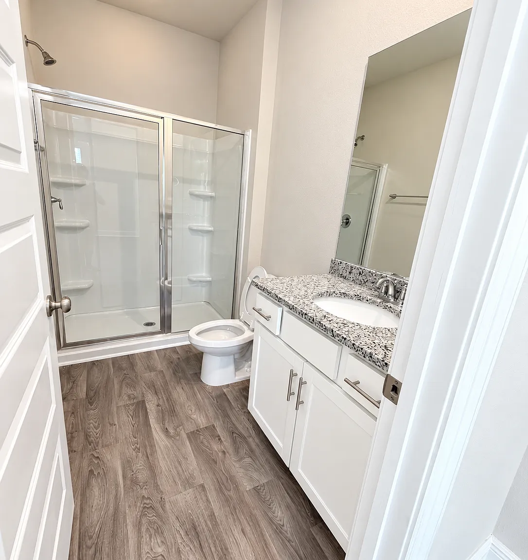 4 bed, 1504 sqft, $2,300 — Photo 3