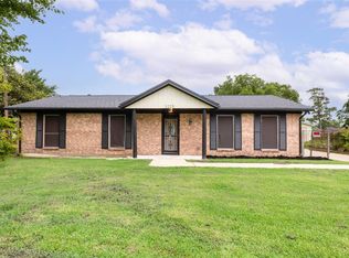 3225 Bostic St, Houston, TX 77093