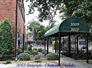 3013 Ridgelake Dr APT 210, Metairie, LA 70002