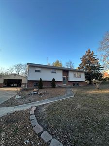 1104 Fairland Rd, Jefferson City, MO, 65109