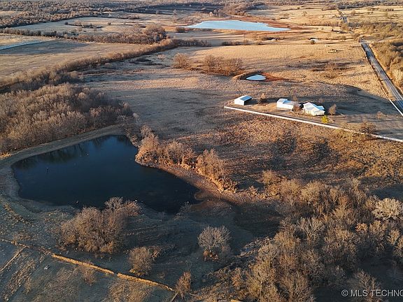 2nd image of 8361 Midway Rd