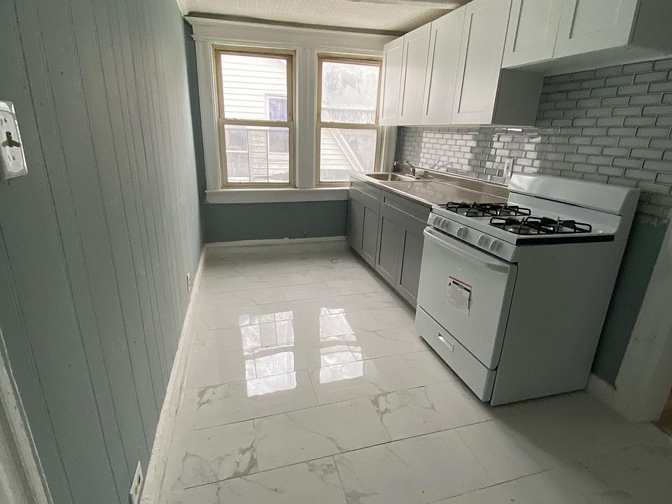 1st image of 45-47 Treacy Ave #3