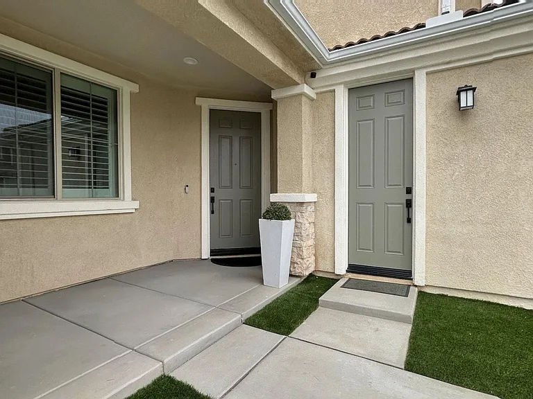 25059 Sand Wedge Dr — Photo 2