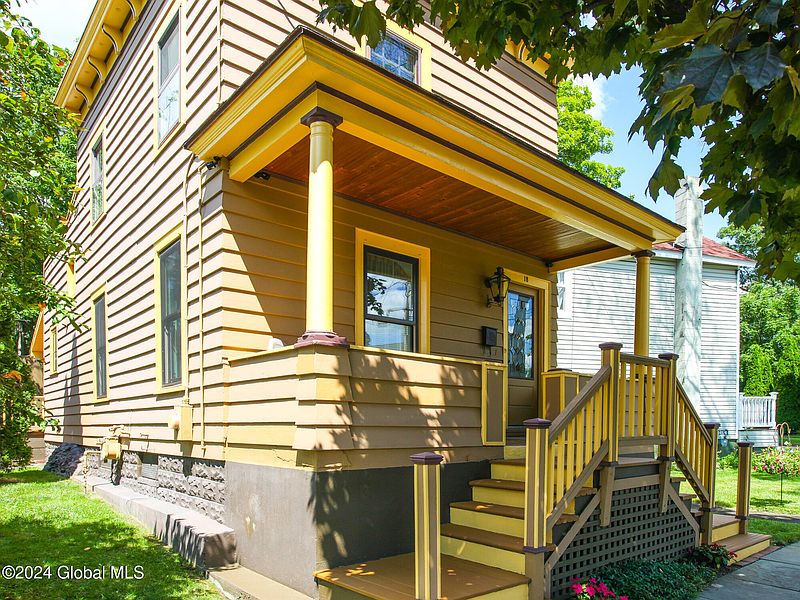 3rd image of 18 Alger Street