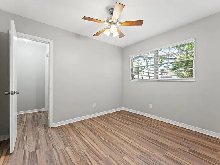 7739 Pinnacle Dr — Photo 2
