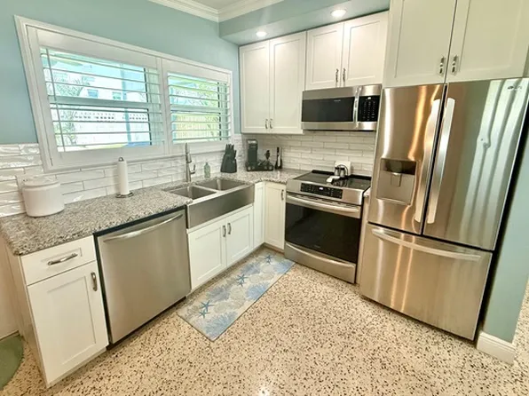 3615 Cardinal Blvd, Daytona Beach, FL 32118