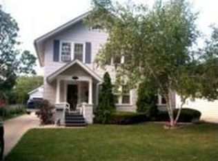 331 Sunset Ave, Aurora, IL 60506