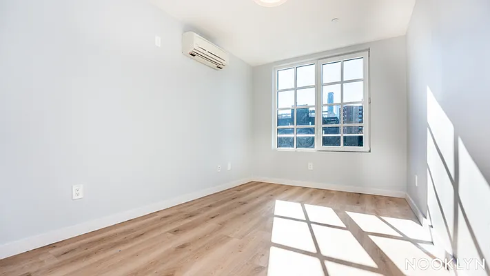 Rented by Nooklyn NYC LLC | media 110