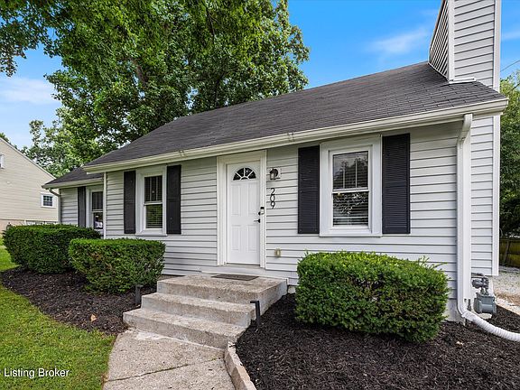 3rd image of 209 Bliss Ave