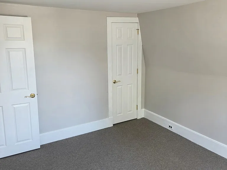 7 Oak St — Photo 14