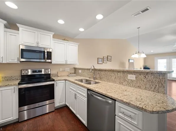 204 Oak Ridge Dr, Archdale, NC 27263