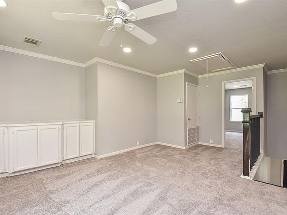 4th image of 19758 Twin Canyon Ct