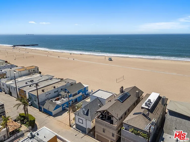 6419 Ocean Front Walk — Photo 50