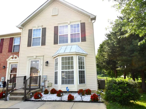 2 N Bellwoode Dr, Newark, DE 19702