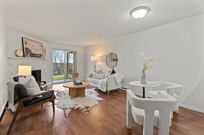 6019 E 6th Ave #L105 — Photo 3