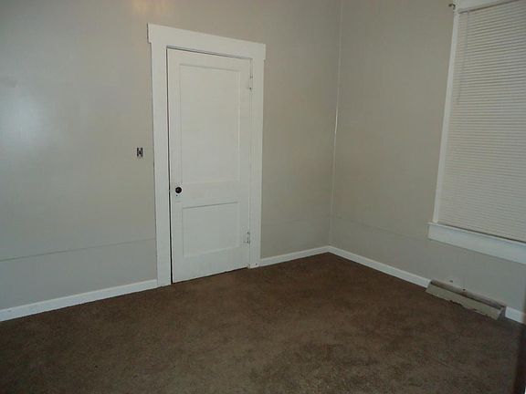 5th image of 511 W #S